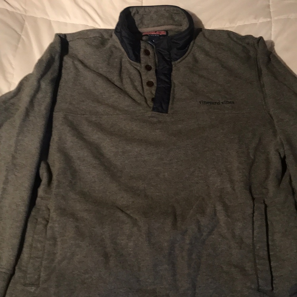 Vineyard Vines Pullover